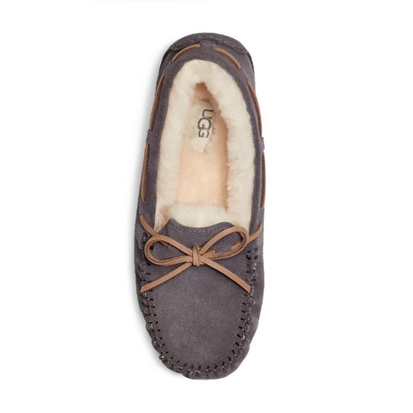CLEARANCE NWOT Ugg Dakota slipper fur lined moccasin OFFERS WILL BE DECLINED - Picture 7 of 7